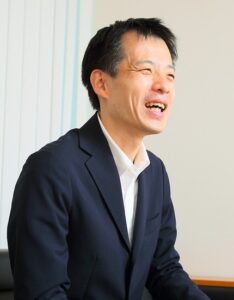カウンセラー向井